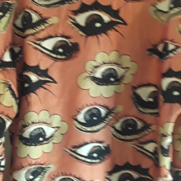 Breathe taking uniform style HANDMADE Italian button shirt - Picture 9 of 10